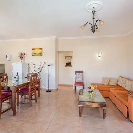 Villa Rose